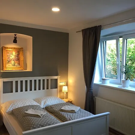 Pod Kamenem Apartment Český Krumlov