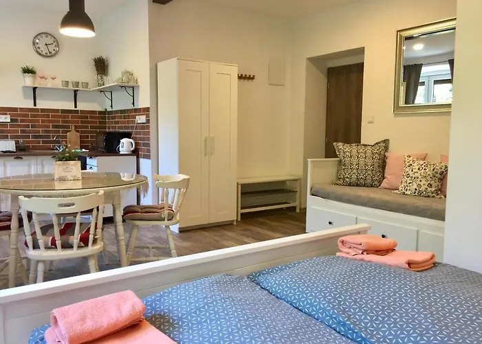 Apartmany Pod Kamenem *